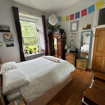 Quirky Apartment In Leith EDI Kültér fotó